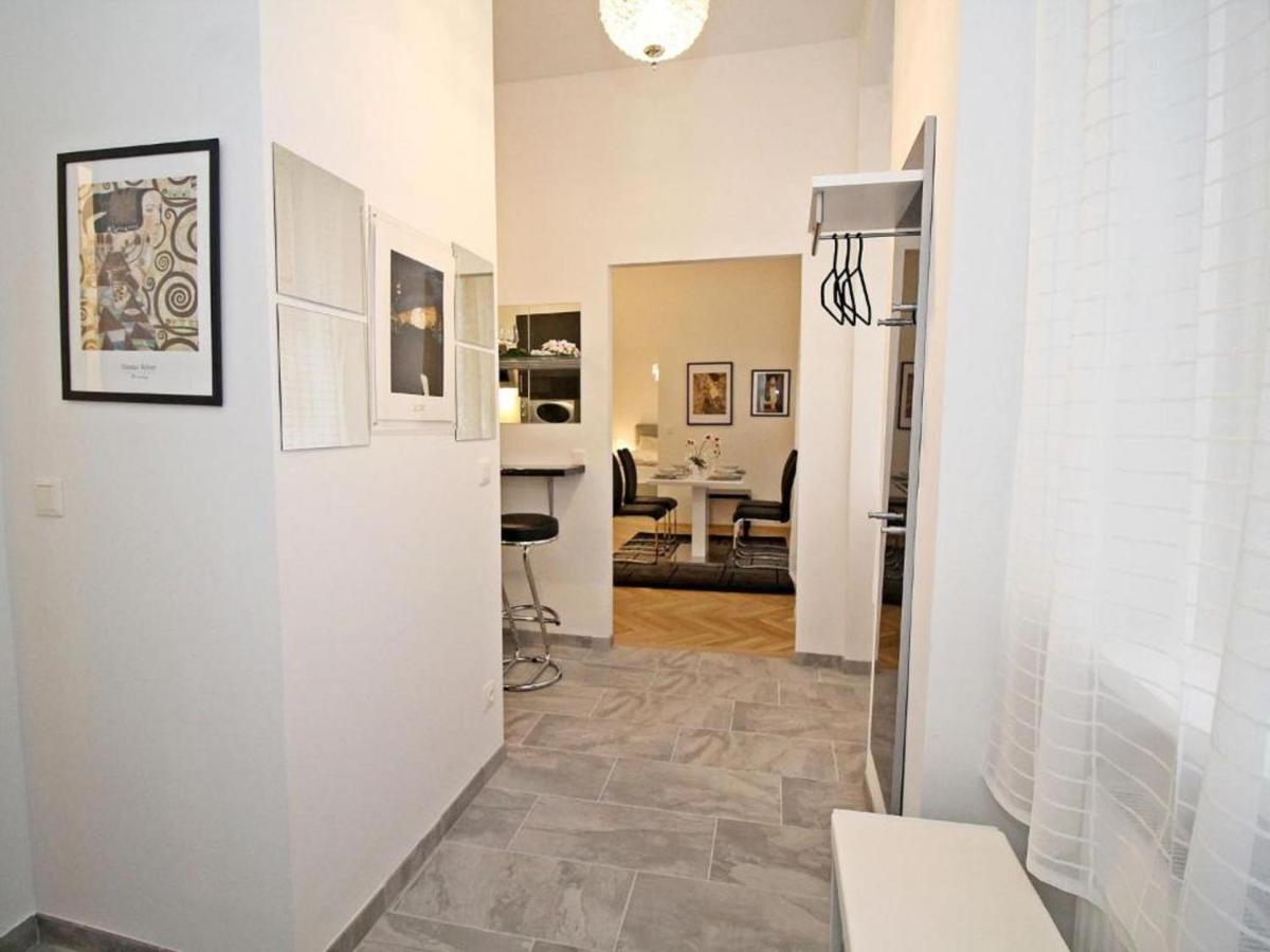 Ferienwohnung Klimt Vienna Exterior photo