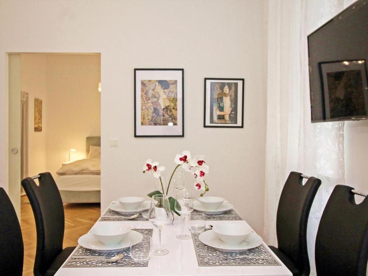 Ferienwohnung Klimt Vienna Exterior photo